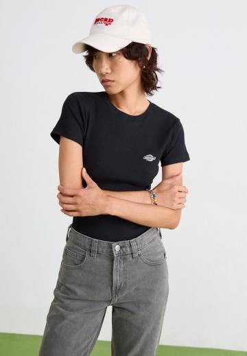 Клешеные брюки