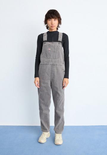 Джинсовый комбинезон