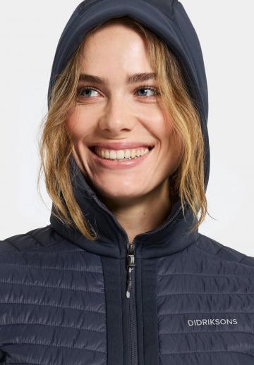 Спортивная куртка