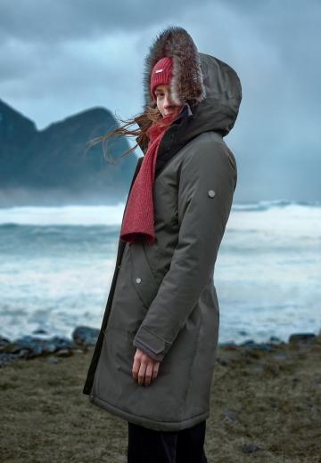 Спортивная куртка