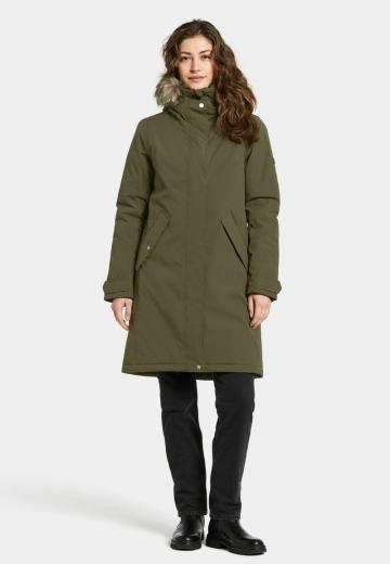 Спортивная куртка