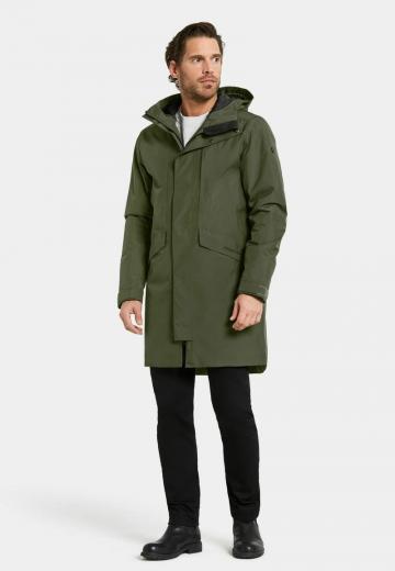 Зимняя куртка