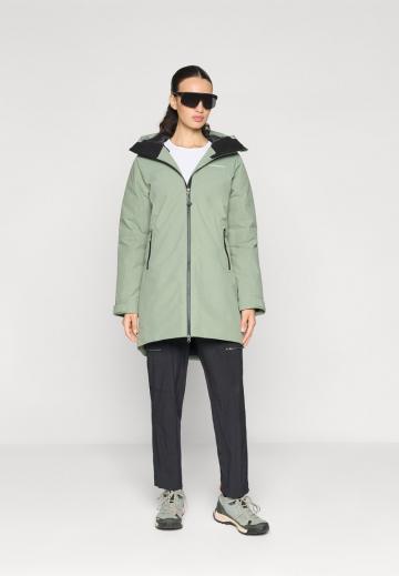 Спортивная куртка