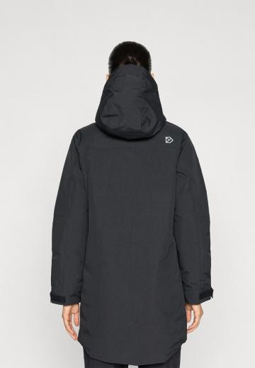 Спортивная куртка