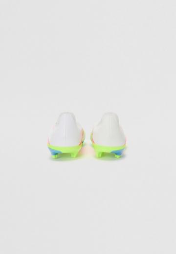 Футбольные бутсы