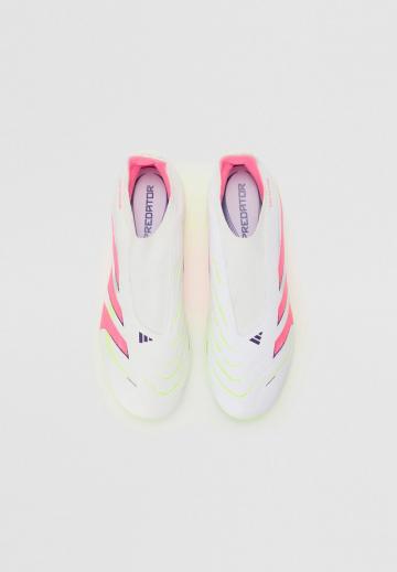 Футбольные бутсы