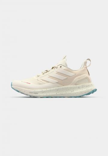 Беговые кроссовки