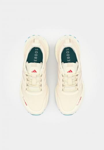 Беговые кроссовки