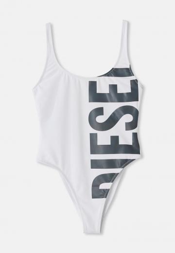 Слитный купальник