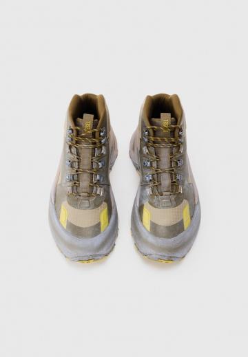 Высокие кеды