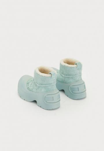 Полусапожки на платформе