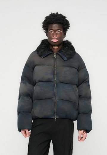 Зимняя куртка