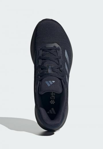 Тренировочные кроссовки