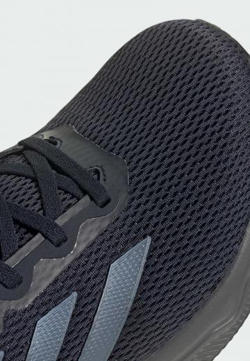 Тренировочные кроссовки