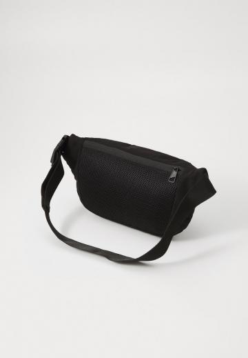 Сумка на пояс
