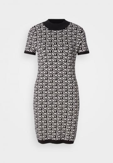 Платье футляр