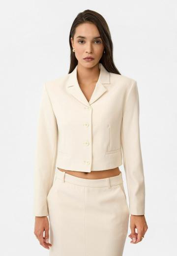 Короткий блейзер