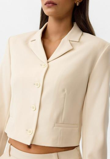 Короткий блейзер