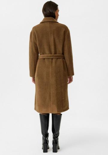 Шерстяное пальто