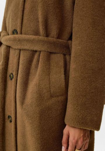 Шерстяное пальто