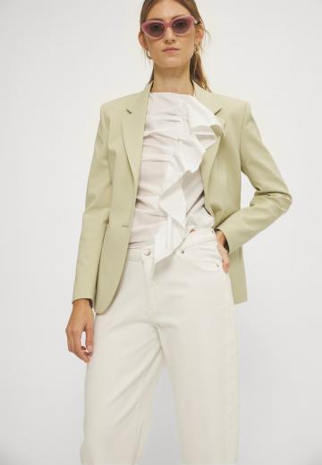 Джинсы бойфренда