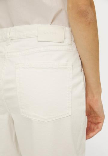 Джинсы бойфренда