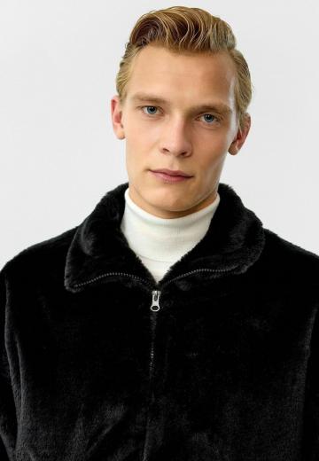 Зимняя куртка