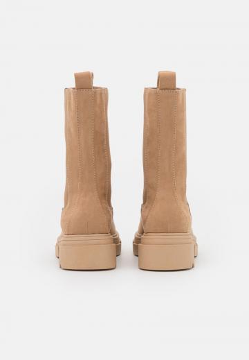 Ботинки челси