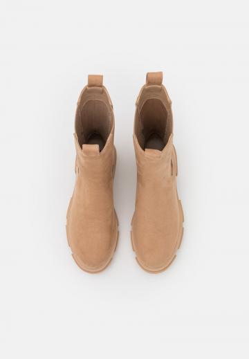 Ботинки челси