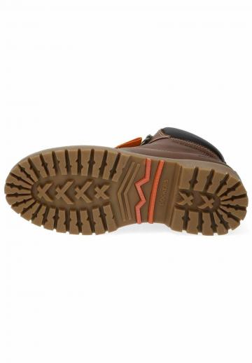 Ботинки на шнуровке