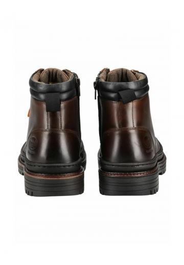 Ботинки на шнуровке