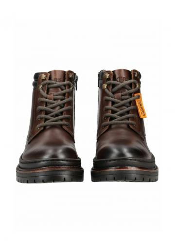 Ботинки на шнуровке