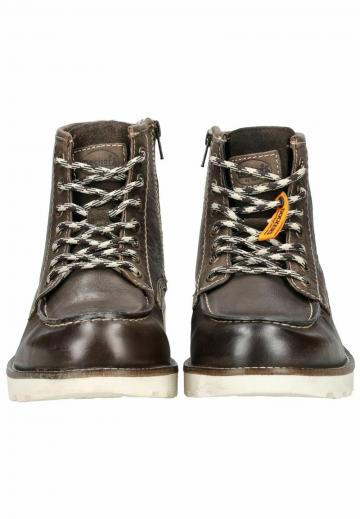 Ботинки на шнуровке