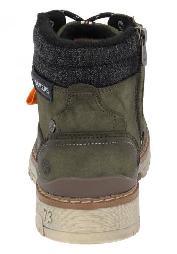 Зимние ботинки