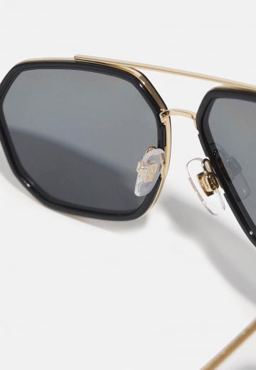 Солнечные очки