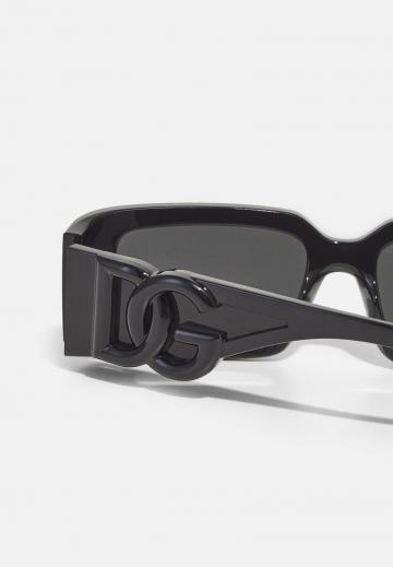 Солнечные очки