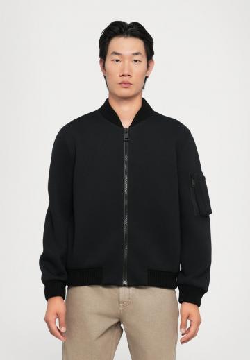 Куртка бомбер