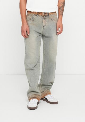 Свободные джинсы