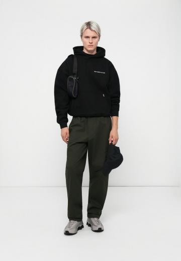 Пуловер с капюшоном