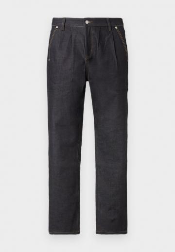 Свободные джинсы