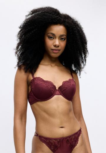 Бюстгальтер