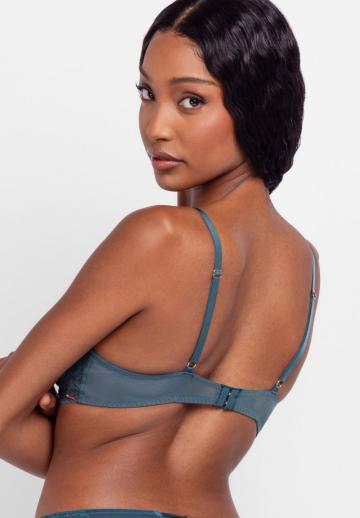 Бюстгальтер на косточках