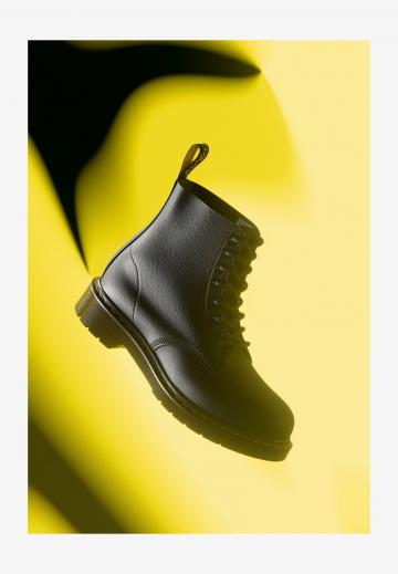 Ботинки на шнуровке