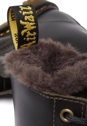 Зимние ботинки