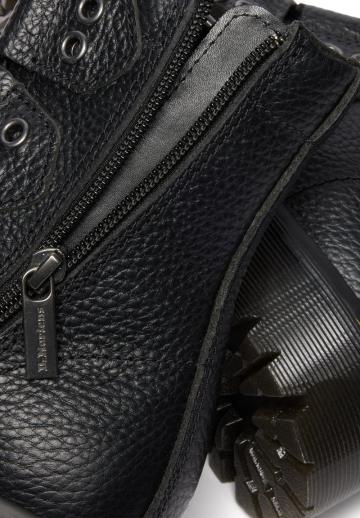 Ботинки на шнуровке