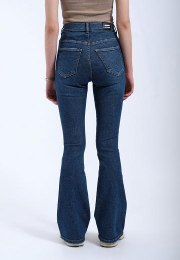 Клешеные брюки