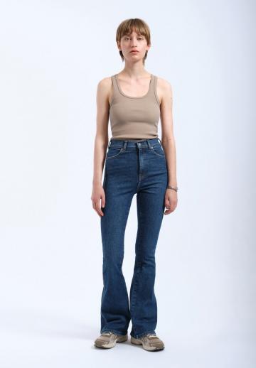 Клешеные брюки