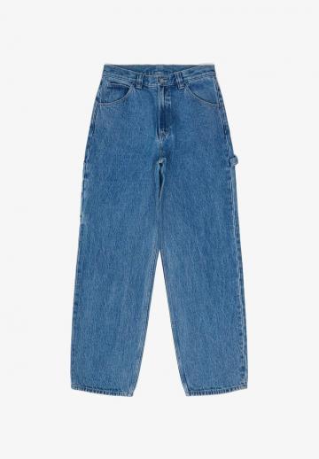 Прямые джинсы