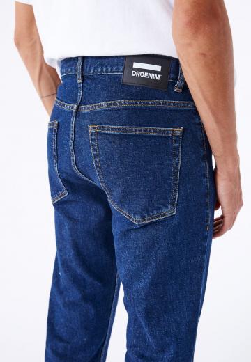 Узкие джинсы