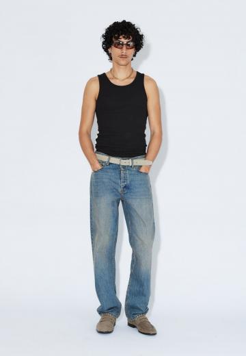 Прямые джинсы